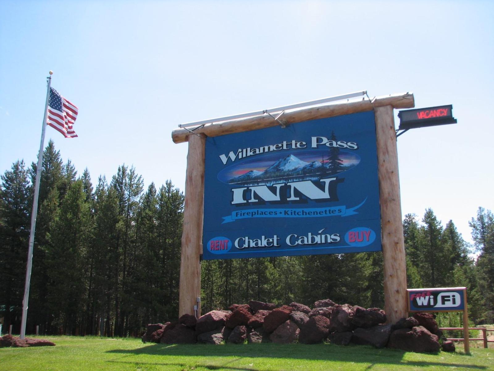 Willamette Pass Inn & Chalets Odell Lake 外观 照片