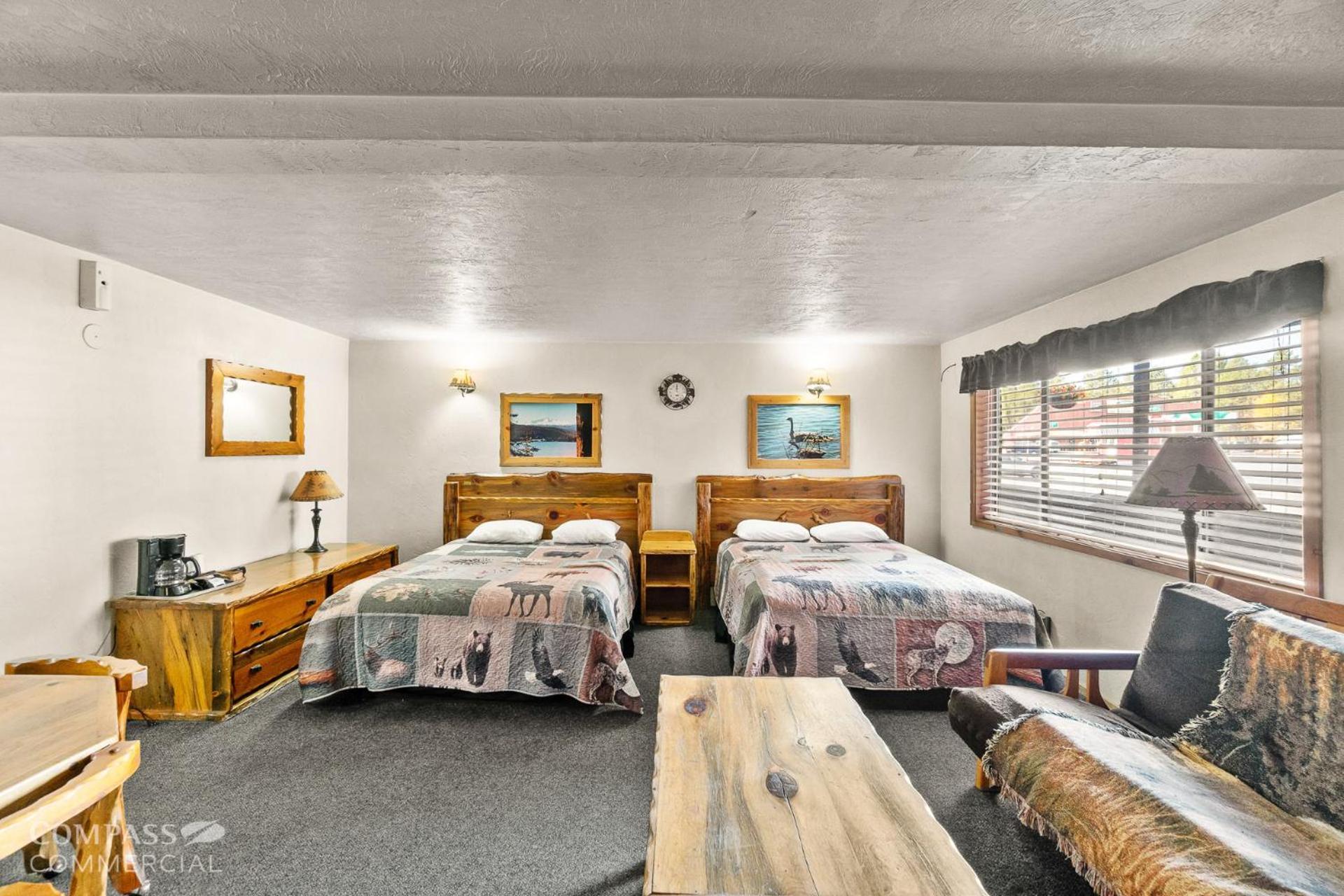 Willamette Pass Inn & Chalets Odell Lake 外观 照片